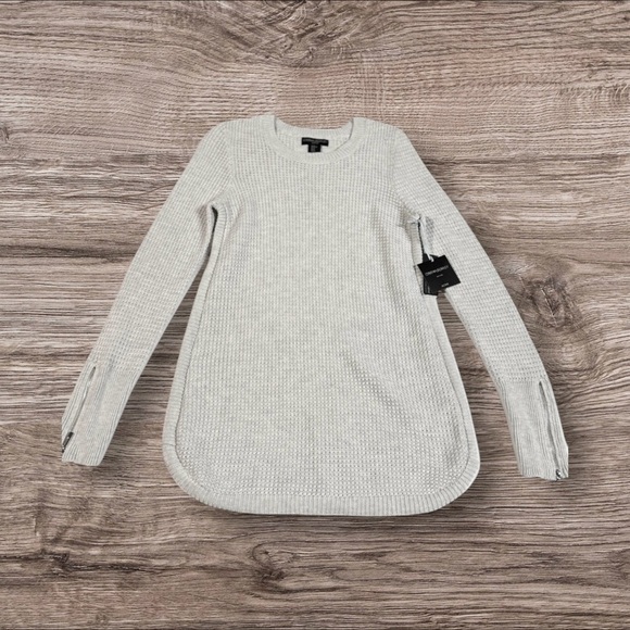 Cynthia Rowley Sweaters - Cynthia Rowley Heather Gray Crew Neck Sweater